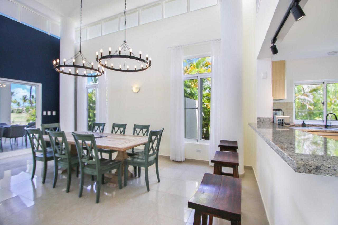 Stunning 3-bedroom With Pool, Jacuzzi And Maid Near Bavaro Pousada *